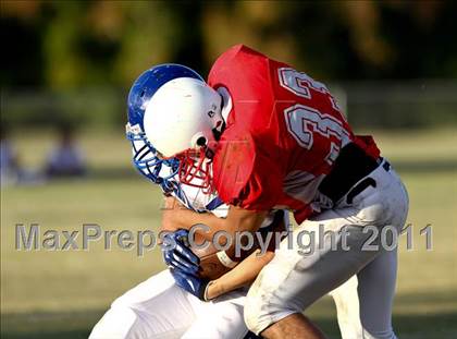 Thumbnail 1 in Goose Creek Memorial vs Barbers Hill  photogallery.