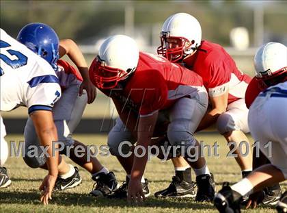 Thumbnail 3 in Goose Creek Memorial vs Barbers Hill  photogallery.