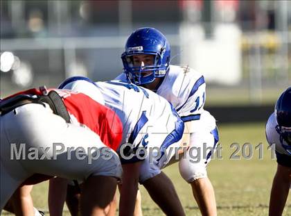 Thumbnail 3 in Goose Creek Memorial vs Barbers Hill  photogallery.