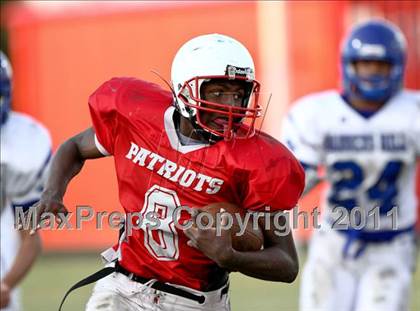 Thumbnail 1 in Goose Creek Memorial vs Barbers Hill  photogallery.