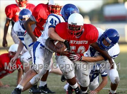 Thumbnail 3 in Goose Creek Memorial vs Barbers Hill  photogallery.