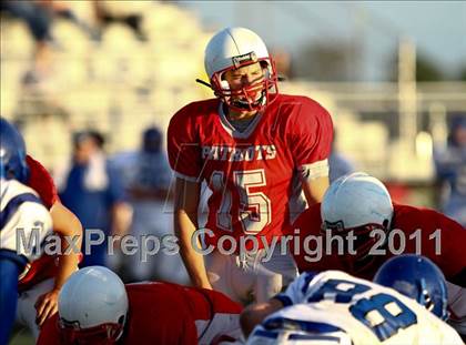 Thumbnail 1 in Goose Creek Memorial vs Barbers Hill  photogallery.
