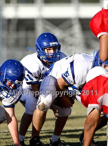 Thumbnail 3 in Goose Creek Memorial vs Barbers Hill  photogallery.