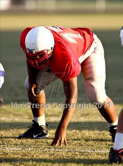 Thumbnail 1 in Goose Creek Memorial vs Barbers Hill  photogallery.