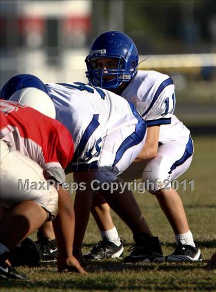 Thumbnail 3 in Goose Creek Memorial vs Barbers Hill  photogallery.