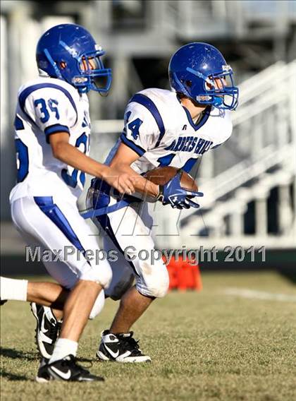 Thumbnail 2 in Goose Creek Memorial vs Barbers Hill  photogallery.