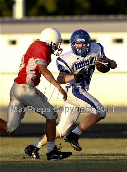 Thumbnail 2 in Goose Creek Memorial vs Barbers Hill  photogallery.