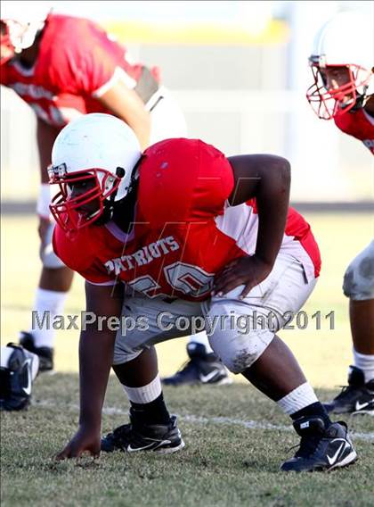 Thumbnail 2 in Goose Creek Memorial vs Barbers Hill  photogallery.