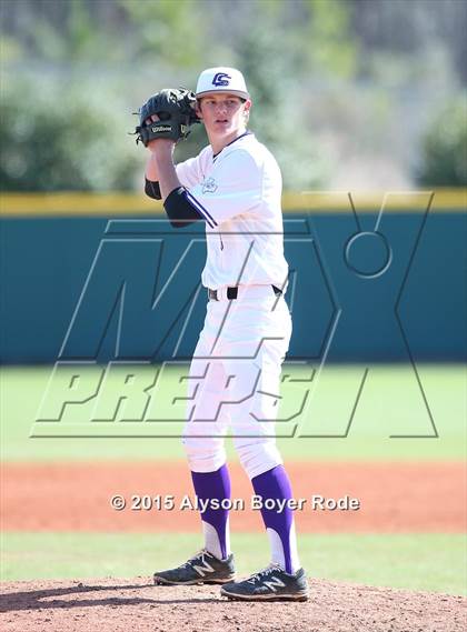 Thumbnail 2 in St. Thomas Aquinas vs. College Station (National High School Invitational) photogallery.