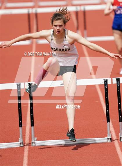 Thumbnail 2 in Hawk Invitational photogallery.