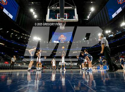 Thumbnail 1 in Loyola vs. Chaminade (Trinity Mission League Showcase) photogallery.