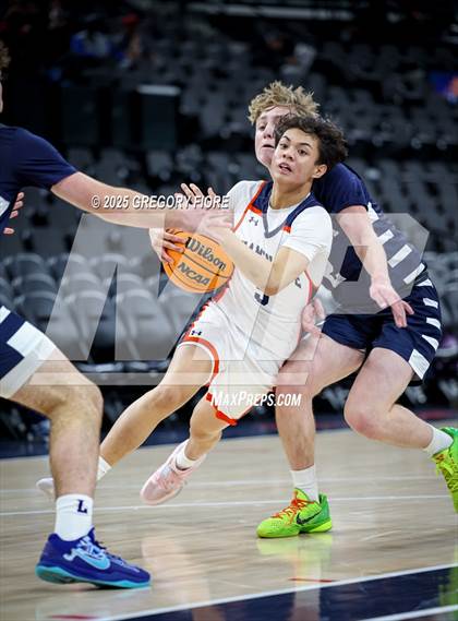 Thumbnail 3 in Loyola vs. Chaminade (Trinity Mission League Showcase) photogallery.