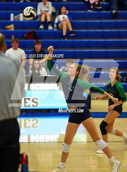 Thumbnail 2 in Woodgrove @ Tuscarora photogallery.