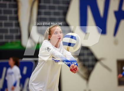 Thumbnail 1 in Woodgrove @ Tuscarora photogallery.