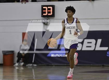 Thumbnail 1 in Carlsbad vs. Archbishop Mitty (Torrey Pines Holiday Classic) photogallery.