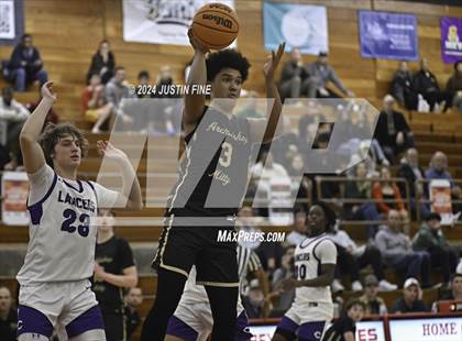 Thumbnail 3 in Carlsbad vs. Archbishop Mitty (Torrey Pines Holiday Classic) photogallery.