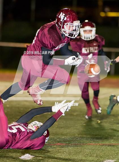 Thumbnail 3 in Pleasantville @ New Paltz (NYSPHSAA Class B Regional Final) photogallery.