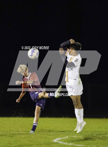 Thumbnail 2 in Lewisburg vs Southaven photogallery.
