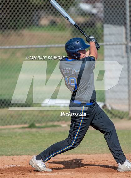 Thumbnail 1 in Mt. Carmel @ San Pasqual photogallery.