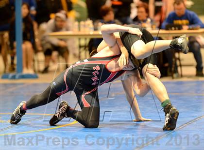 Thumbnail 3 in Cody Louk Invitational photogallery.
