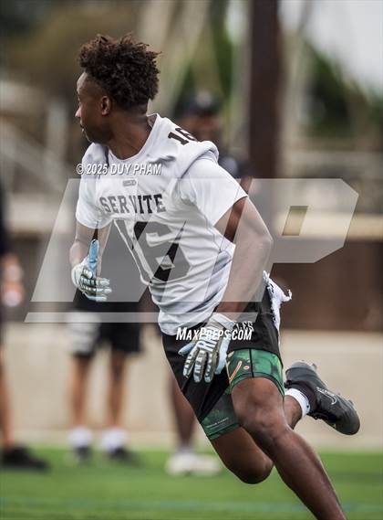 Thumbnail 3 in Mission Viejo VS Servite (Battle at the Beach 7on7) photogallery.