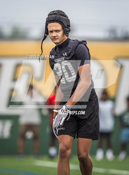 Thumbnail 2 in Mission Viejo VS Servite (Battle at the Beach 7on7) photogallery.