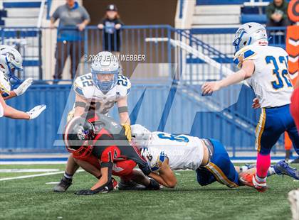 Thumbnail 1 in Pahranagat Valley vs Tonopah (NIAA 1A Final) photogallery.