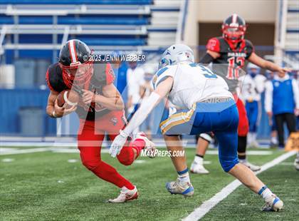 Thumbnail 2 in Pahranagat Valley vs Tonopah (NIAA 1A Final) photogallery.