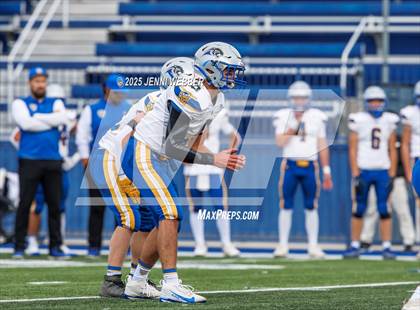 Thumbnail 1 in Pahranagat Valley vs Tonopah (NIAA 1A Final) photogallery.