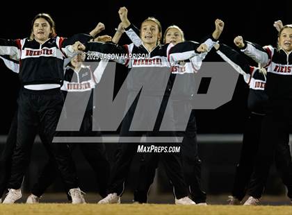 Thumbnail 3 in Muenster @ Chico photogallery.