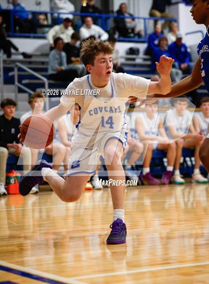 Thumbnail 1 in FR: Highlands vs Covington Catholic photogallery.