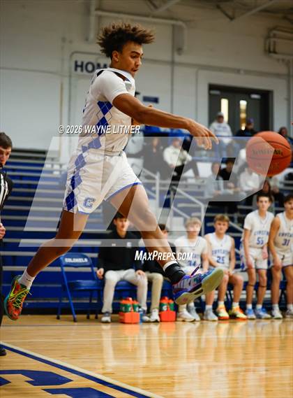 Thumbnail 3 in FR: Highlands vs Covington Catholic photogallery.