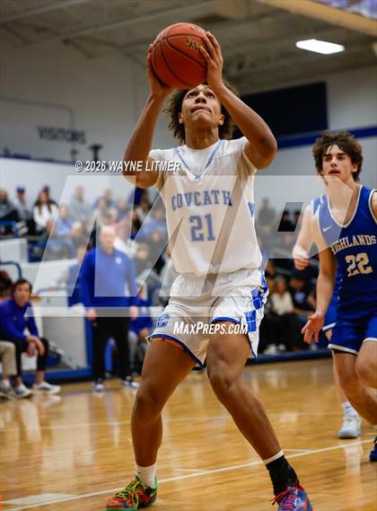 Thumbnail 1 in FR: Highlands vs Covington Catholic photogallery.