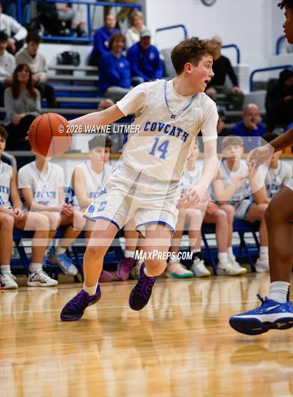 Thumbnail 2 in FR: Highlands vs Covington Catholic photogallery.