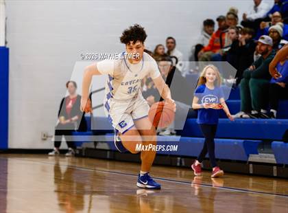 Thumbnail 3 in FR: Highlands vs Covington Catholic photogallery.