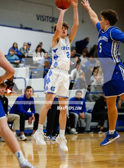 Thumbnail 1 in FR: Highlands vs Covington Catholic photogallery.