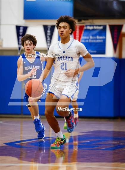 Thumbnail 1 in FR: Highlands vs Covington Catholic photogallery.