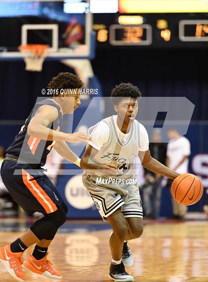 Thumbnail 3 in Oak Park-River Forest vs. Fenwick (Chicago Elite Classic) photogallery.