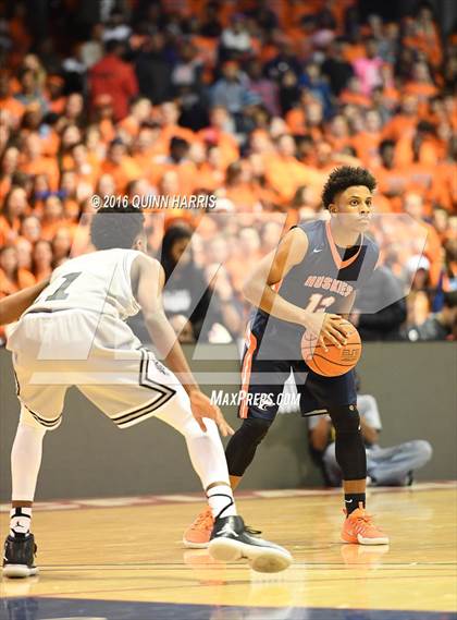 Thumbnail 1 in Oak Park-River Forest vs. Fenwick (Chicago Elite Classic) photogallery.