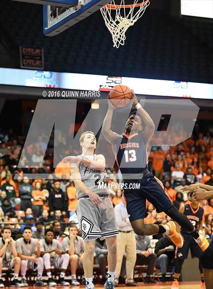 Thumbnail 3 in Oak Park-River Forest vs. Fenwick (Chicago Elite Classic) photogallery.