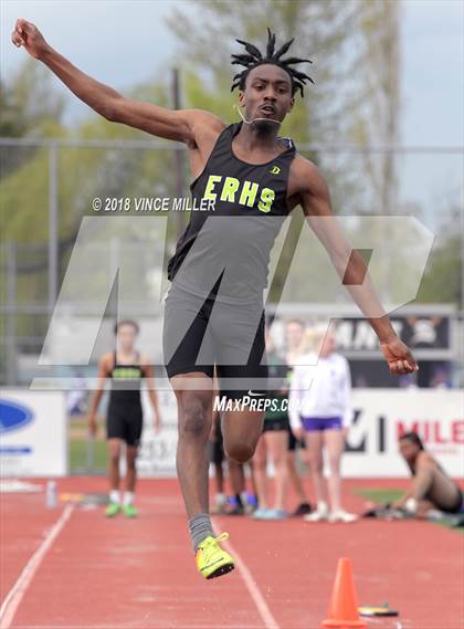 Thumbnail 1 in Sumner vs Emerald Ridge photogallery.