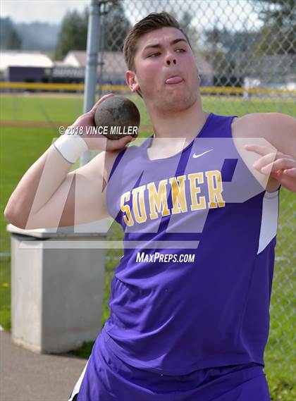 Thumbnail 2 in Sumner vs Emerald Ridge photogallery.