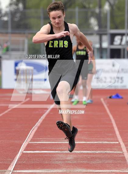 Thumbnail 2 in Sumner vs Emerald Ridge photogallery.