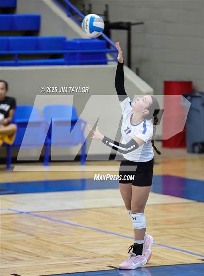 Thumbnail 1 in JV: Meridian @ Lipan photogallery.
