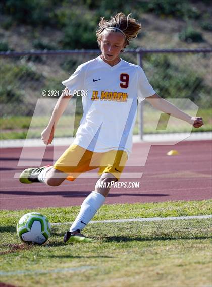 Thumbnail 2 in El Modena @ Brea Olinda photogallery.
