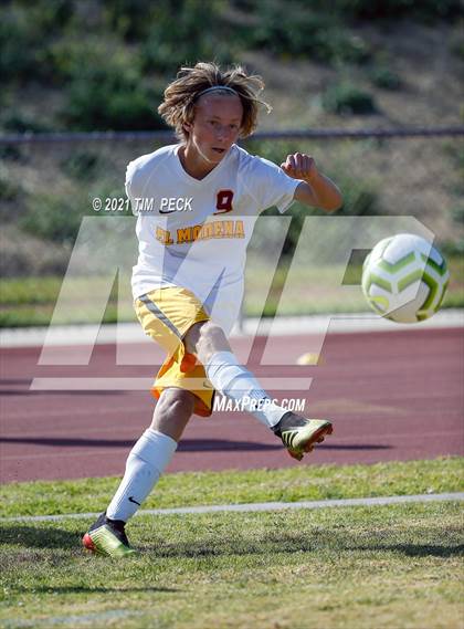 Thumbnail 1 in El Modena @ Brea Olinda photogallery.