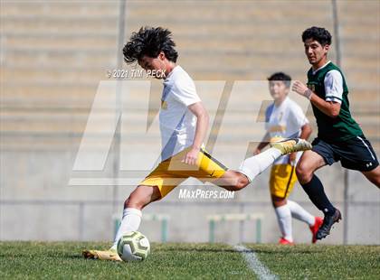 Thumbnail 1 in El Modena @ Brea Olinda photogallery.