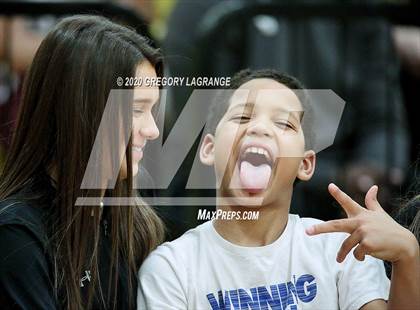 Thumbnail 2 in Guyer [John H.] vs Keller Central photogallery.