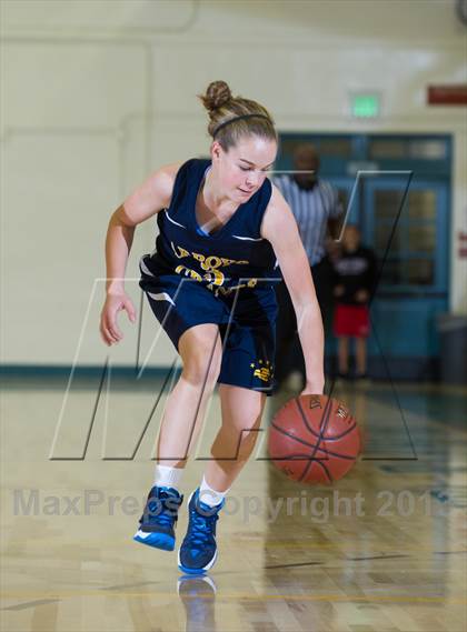 Thumbnail 3 in Santa Barbara vs Arroyo Grande (Santa Barbara Tournament of Champions) photogallery.