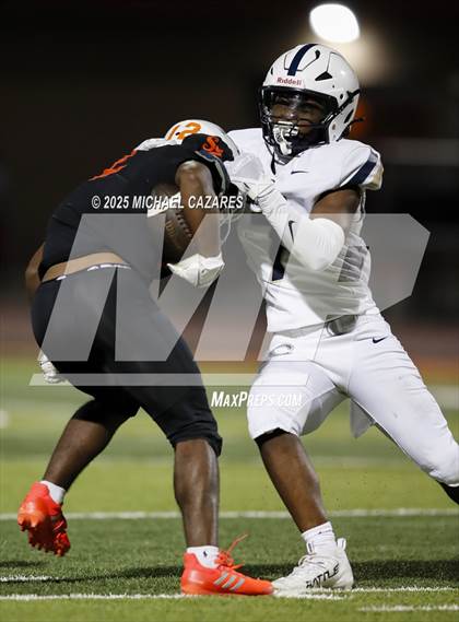 Thumbnail 2 in Casteel @ Corona del Sol photogallery.